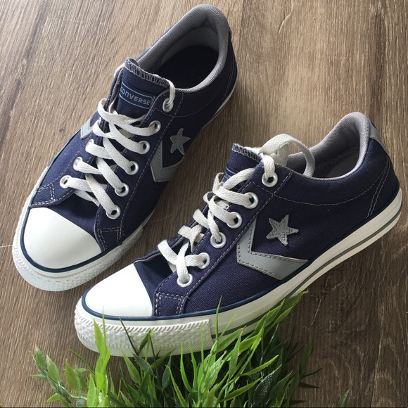 converse with star on side